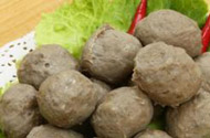 牛肉丸与避孕药划等号 食品添加剂又背黑锅？